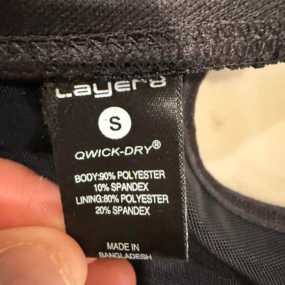 Layer 8 NWT FrontZip Padded Maximum Support SportsBra Womens Small Black Strappy - Picture 5 of 6